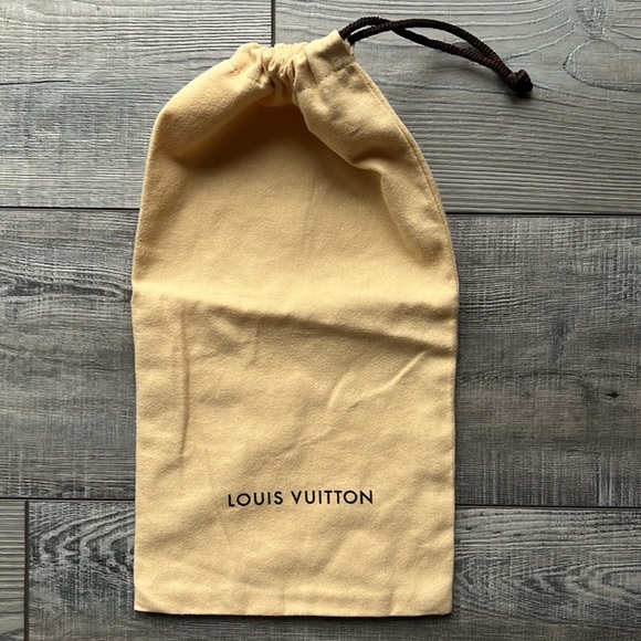 Authentic Louis Vuitton Drawstring Dust Bag - Picture 4 of 8